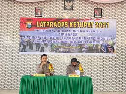Idul fitri 1440 h, momentum persatuan pascapemilu 2019 dialog bag 2. Matangkan Kesiapan Personil Pam Hari Raya Idul Fitri 1422 H Kapolres Selayar Pimpin Latra Ops Ketupat 2021 Sulsel Berita