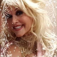 Wendy Engle's Instagram, Twitter & Facebook