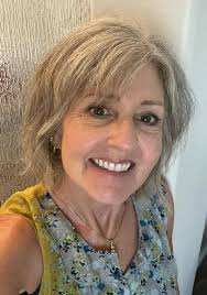 Today I turn 77. No husband, no children, no friends—but I baked the cake  myself 🥹💖