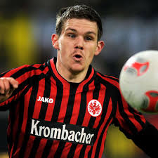 1809 s van ness ave apt 16, los angeles, ca 90019. Sebastian Jung Verlangert Bei Eintracht Frankfurt Fc Bayern