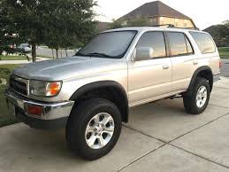 With no lift, just trimming the fenders, taking off the running boards and putting on fender flares they fit. Fender Flares On The Limited 4runners Page 2 Toyota 4runner Forum Largest 4runner Forum