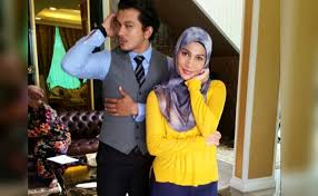 Walau bagaimanapun, tarikh dan lokasi perkahiwnan masih. Biodata Mia Nasir Adik Kepada Pelakon Anzalna Nasir Azhan Co