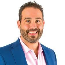 Jonah Grossman's Instagram, Twitter & Facebook