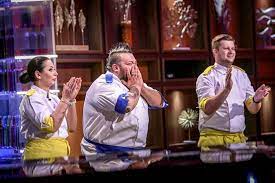Chefi la cutite is a romanian cooking show, which was first broadcast on march 07 2016, by the antena 1 television channel. Mihai Munteanu Munti A Castigat Finala Chefi La CuÅ£ite Sezonul 6 IatÄƒ Cateva Preparate Din FinalÄƒ