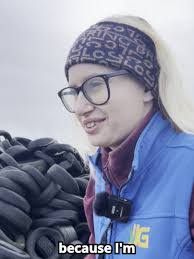 Lauren Rigney's Instagram, Twitter & Facebook