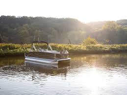 Premier water, eden prairie, minnesota. Premier Boats For Sale Minneapolis Mn Premier Boat Dealer
