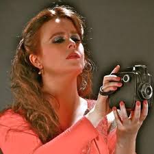 Natasha Lea Jones (@natashaleajones)