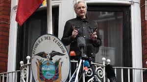 Kendall jenner enjoyed fun with friends on the beach on july 4. Julian Assange Fathered Children Inside The Ecuadorian Embassy In London Says Partner Cnn