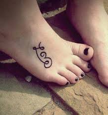 Ewige Liebe Tattoo In 2020 Foot Tattoos Foot Tattoo Tattoos