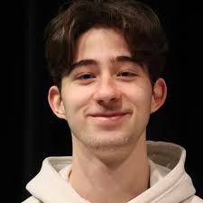 Students, alumni mix it up with offbeat theatre