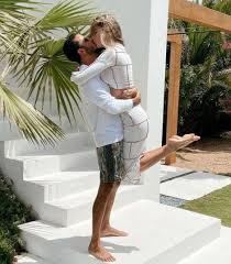 Şeyma subaşı mısırlı sevgilisiyle nasıl tanıştığını anlattı. Seyma Subasi Ile Mohammed Al Saloussi Evleniyor Magazin Haberleri