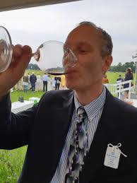 Robin Goldsmith's Instagram, Twitter & Facebook