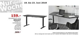 Die tiefe der arbeitsplatte ermöglicht komfortables arbeiten. Ikea Bekant Schreibtisch Ikea Schreibtisch Tisch