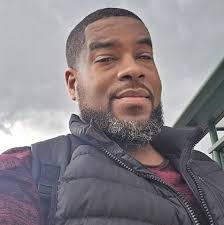 Who would win in a fight between Hyperion and Blue Marvel?