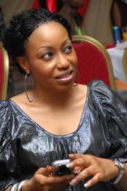 She's seldom travels without her makeup squad and made waves on some of the recent red carpets with her dramatic makeup. 8 Nigerian Female Celebrities That Look Beautiful Without Makeup Austine Media