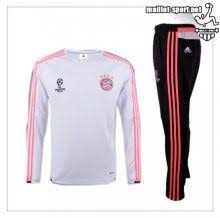 Il s'agit d'un survêtement adidas de mon ancien club de foot. Maillots Sport Nouveau Vrai Champions League Survetement Bayern Munich Blanc 2015 2016 Survetement Bayern Ensemble Survetement Survetement