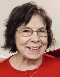 Elizabeth Watrous's Instagram, Twitter & Facebook