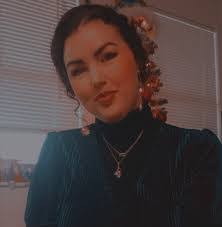 Tammy Haskell's Instagram, Twitter & Facebook