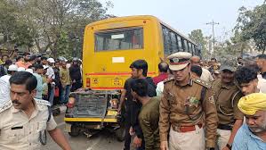 Driver killed, passenger injured after Ama bus runs over auto in Bhubaneswar