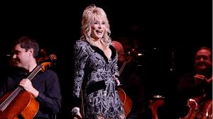 Dolly Parton, cantora de 'Jolene', morre aos 80 anos