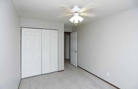 1 bed | 1 bath. Evergreen East 1281 St Paul Mn Apartments For Rent