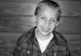 Sasha Pratt's Instagram, Twitter & Facebook