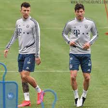 Regardless of the golden boots and other personal accolades. Lewandowski Trains In Future Dna Nike Phantom Venom Boots Footy Headlines