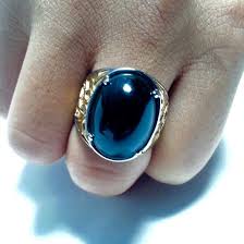  Batu Opal Kayu Warna Hitam Kelam Hitam Mengkilat Elegan Bisa Menambah Kewibawaan Rings For Men Mens Ring Sizes Jewels Rings