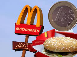 Burger, chicken, wraps, beilagen und salate, frühstück, desserts, kaltgetränke. Mcdonalds Preise Steigen Bei Der Fast Food Kette Kunden Sind Sauer Service
