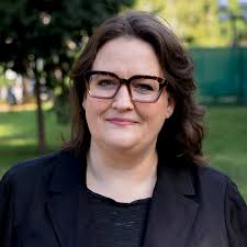 Skylar Estes's Instagram, Twitter & Facebook