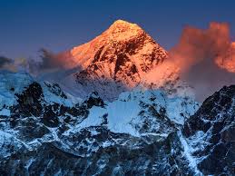 5 Interesting Facts And Stories About Mount Everest