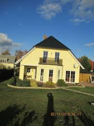 Er entwickelte sich aus dem schützenstand und dient seit der spätgotik nur noch zur erweiterung der wohnfläche. Haus Zum Verkauf 18230 Rerik Mapio Net