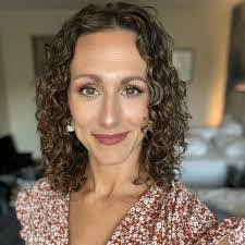 Christina Cochran's Instagram, Twitter & Facebook