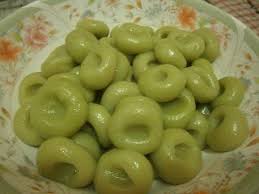Kuih puteri mandi atau kepek hidung merupakan sejenis kuih manisan penduduk kawasan pantai timur yang dinikmati dengan kuah gula yang agak berair. Resepi Panas Resepi Kuih Puteri Mandi Bahan Bahan 1 Facebook