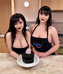 Welcome to Goth IHOP (Pinkchyu & Buttercupcosplays) [IHOP] : rrule34