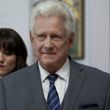 Ryan Paevey as Nick Perrelli