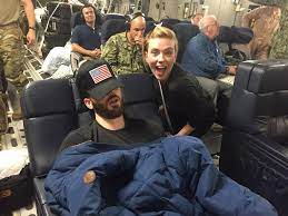 Psbattle Scarjo And Napping Chris Evans Check More At Https Www Evmore Net Featured Psbatt Marvel Actors Chris Evans Marvel Funny