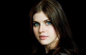 Look at the pictures and call necessary colour! Wallpaper Girl Model Actress Brunette Black Background Blue Eyed Alexandra Daddario Alexandra Daddario Images For Desktop Section Devushki Download