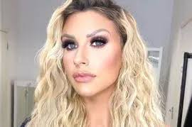 Downton Abbey Lady Cora star Elizabeth McGovern brings her band to the  Midlands