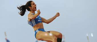 Ekaterini stefanidi is a track and field athlete who has competed for greece. Ekaterini Stefanidi S Top Tips Spikes