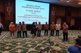 Pama persada , berau kalimantan timur dengan menggunakan jasa kontraktor dan dinding precast bosspanel®. Adaro Energy Adro Komitmen Konversi Transaksi Rutin Ke Rupiah Market Bisnis Com