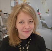 Joanne Freeman's Instagram, Twitter & Facebook