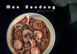 Hakikatnya, mee bandung tiada kaitan langsung dengan destinasi pelancongan terkenal tersebut. Resepi Mee Bandung Segera Yang Cepat Home