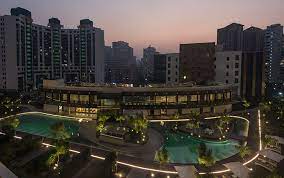 The project of windsor residence provides its occupants with high standards of facilities. Windsor Grande Residences Andheri West Mumbai Price Location Possession Reviews Investor Flats Resale Flats Property Crow