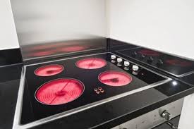 Encuentra cocinas eléctricas, vitrocerámicas, de inducción, gas butano, natural o con horno incluido con 2 años de garantía. Como Elegir Una Cocina Electrica Para Una Cocina De 4 Opciones