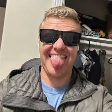 Margaret Larsen and Daniel Mathieson's Wedding Website