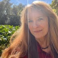 Tonya Gunn's Instagram, Twitter & Facebook