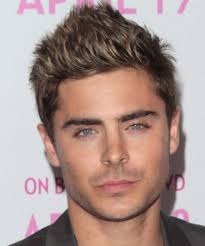 Perma erkek kıvırcık saç modelleri. Masa Bugidi Sac Sekillendirmekte Kullanilan Urunler Ve Perma Gibi Yontemlerde De Saclari Kivircik Y Boys Haircuts Hairstyles For Teenage Guys Mens Hairstyles