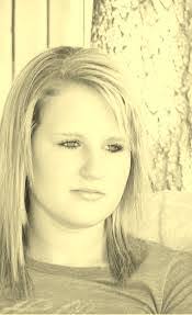 Heather Vanderslice's Instagram, Twitter & Facebook