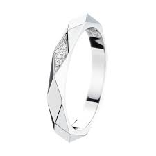 Facette Platinum Wedding Band A Maison Boucheron Bridal Creation Platinum Wedding Band Silver Engagement Rings Couple Wedding Rings
